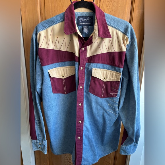 Wrangler Other - Vintage Wrangler‎ Denim Shirt with Burgundy and Beige Details, pearl buttons